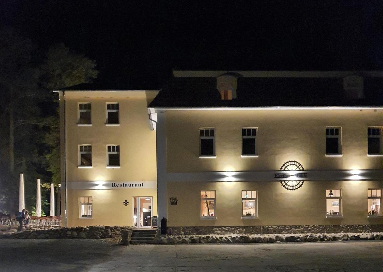 Hotel & Ferienpark Fleether Muehle Mirow Eksteriør billede